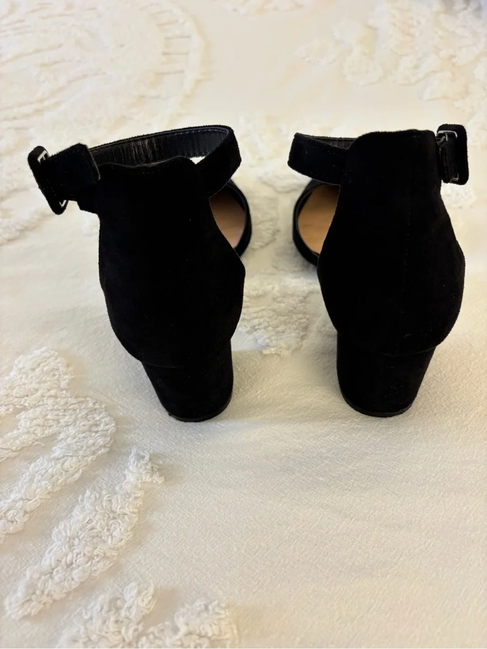 Classic Black Faux Suede Pointed Toe D'Orsay Block Heel Ankle Strap Pumps sz 8.5